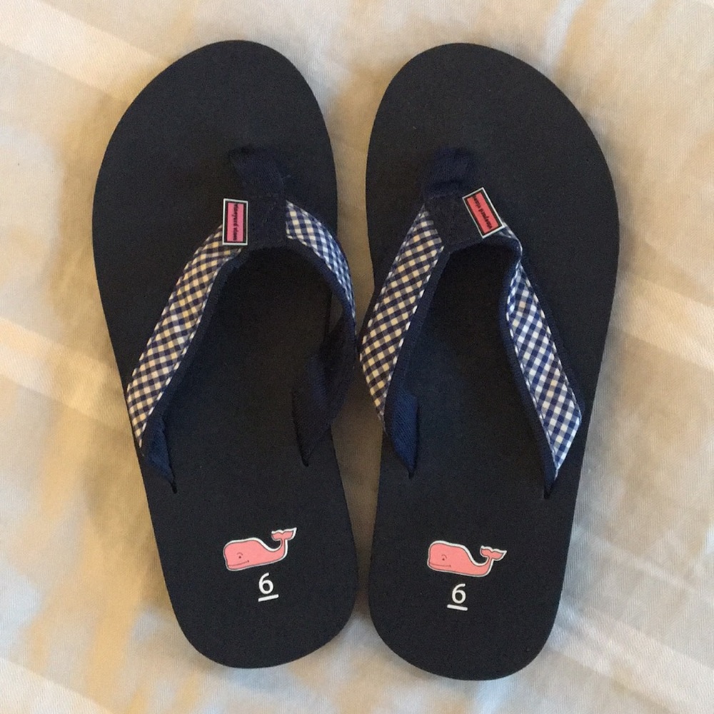NWOT Vineyard Vines Flip Flops